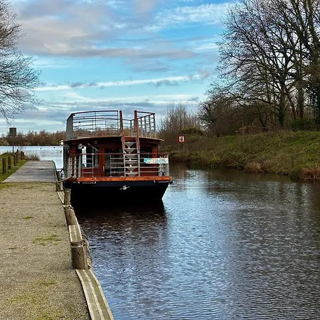 L'erre Sauvage Botel *